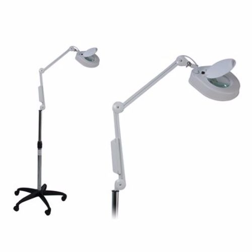 lampada-fluorescente-con-lente-dingrandimento-3-diottrie